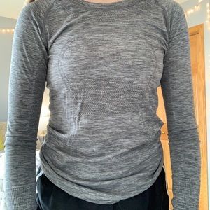 Lululemon swiftly tech grey long sleeve
